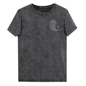 Open image in slideshow, Denim T-Shirt w/ Embroidered Ying Yang
